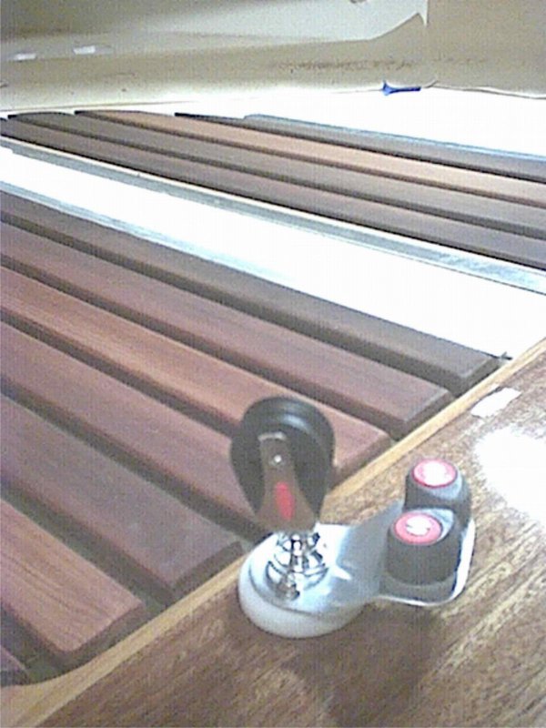 post-304-0-23276000-1348733567_thumb.jpg